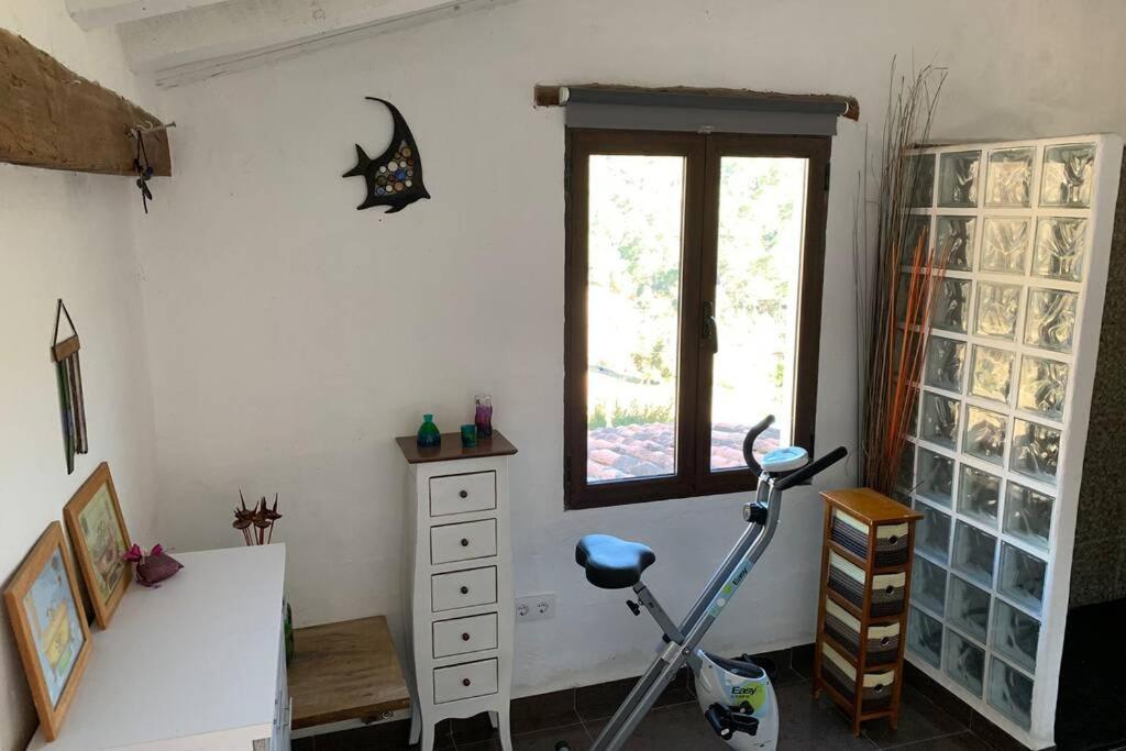 セグラ・デ・ラ・シエラCasa Tatisita Buhardillaアパートメント エクステリア 写真